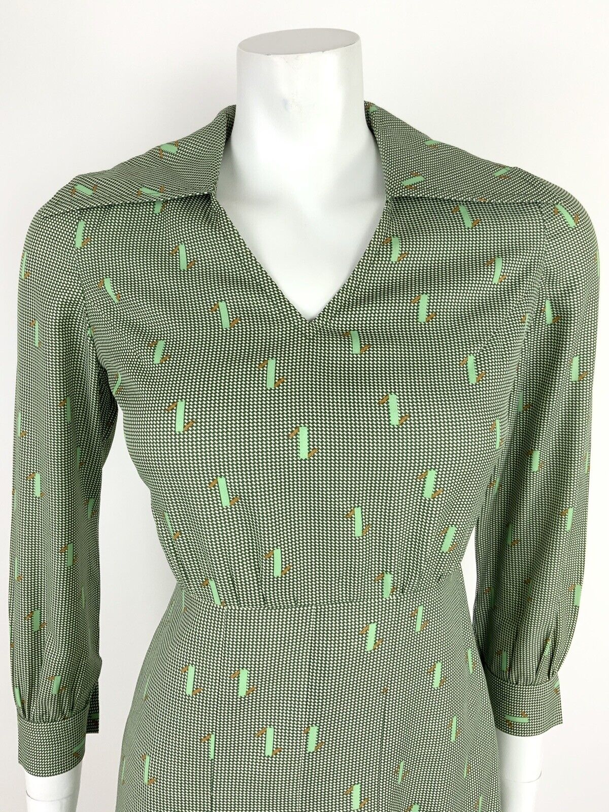 VINTAGE 60s 70s GREEN WHITE BROWN HOUNDSTOOTH GEOMETRIC WING COLLAR DRESS 10