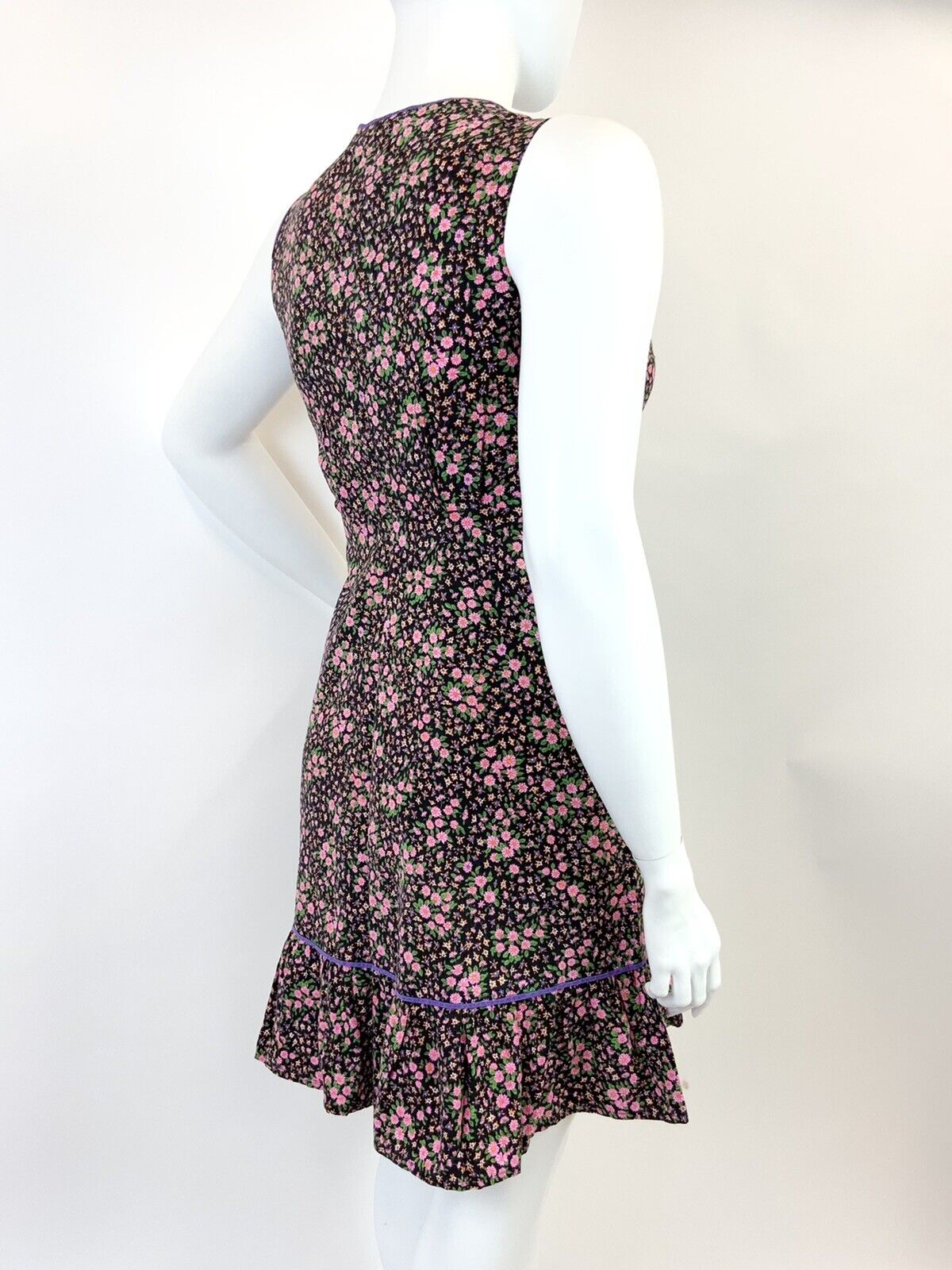 VTG 60s 70s BLACK PURPLE PINK FLORAL DITSY BOHO SLEEVELESS RUFFLE DRESS 16 18