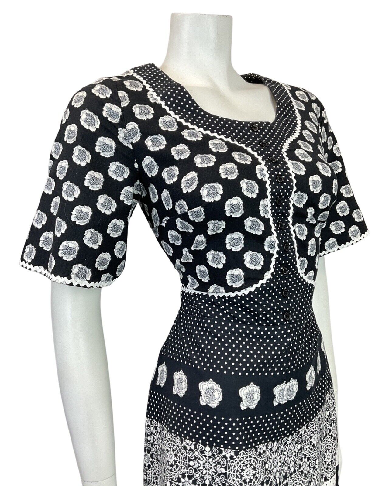 VINTAGE 60s 70s BLACK WHITE FLORAL POLKA-DOT RICRAC MOD RUFFLE DRESS 10
