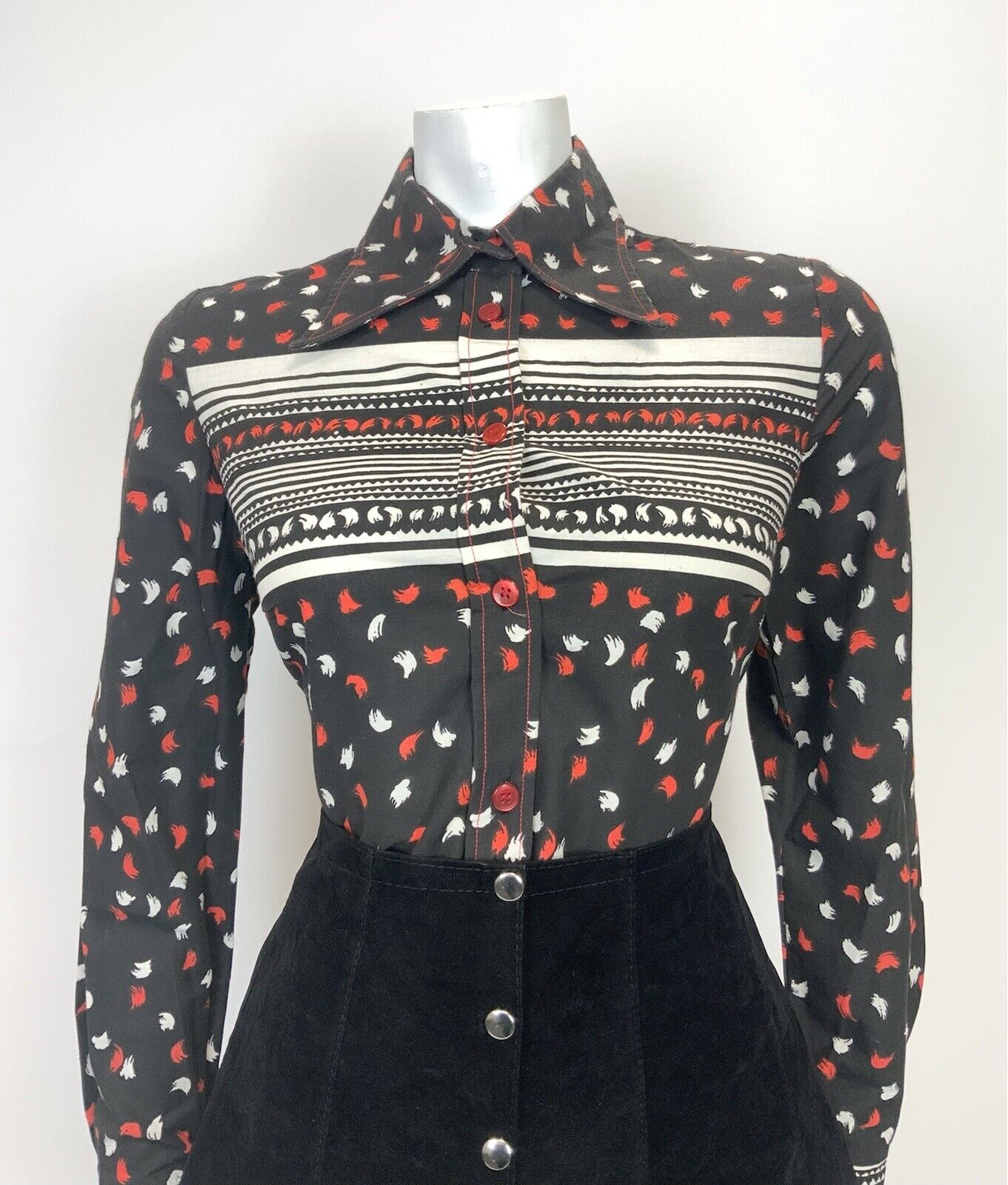 VINTAGE 60s 70s BLACK RED WHITE STRIPED DASH MOD DAGGER COLLAR SHIRT 12 14