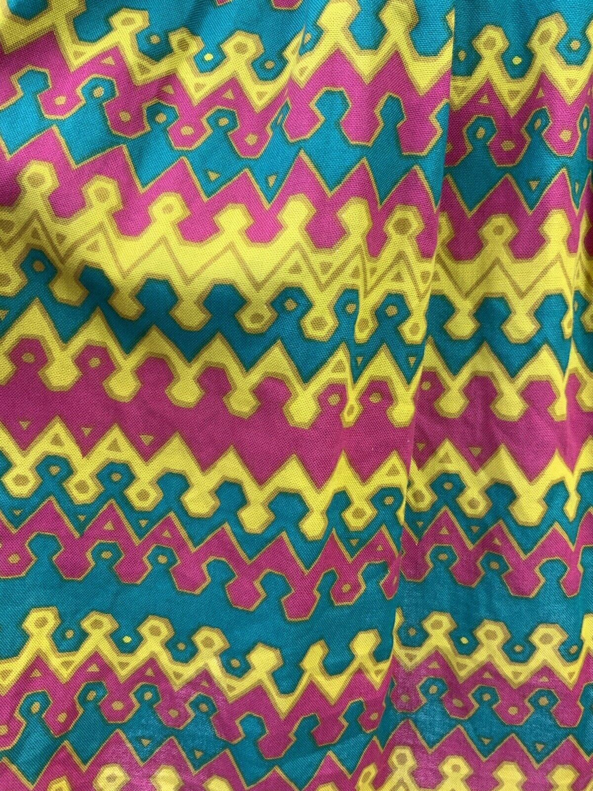 VINTAGE 60s 70s YELLOW GREEN PINK GOLD AZTEC STRIPED ZIG-ZAG SWING DRESS 8