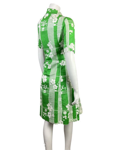 VINTAGE 70s APPLE GREEN WHITE STRIPED FLORAL MOD DAGGER SHIRT DRESS 12 14