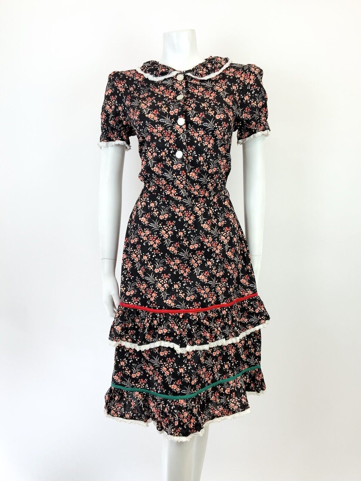 VINTAGE 60s 70s BLACK WHITE RED PEACH FLORAL DITSY PRAIRIE BOHO DRESS 8 10