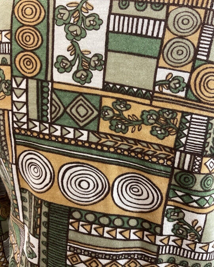 VINTAGE 60s 90s GREEN BEIGE BROWN GEOMETRIC PSYCHEDELIC DAGGER COLLAR SHIRT 8 10