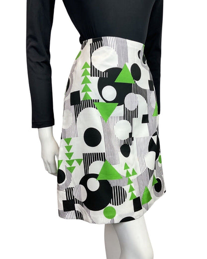 VINTAGE 60s 70s WHITE BLACK GREEN MOD GEOMETRIC A-LINE SHORT SKIRT 8