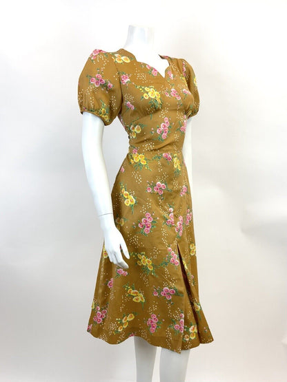 VTG 60s 70s GOLDEN BROWN  TAN GREEN PINK FLORAL DOTTY PUFF SLEEVE TEA DRESS 10