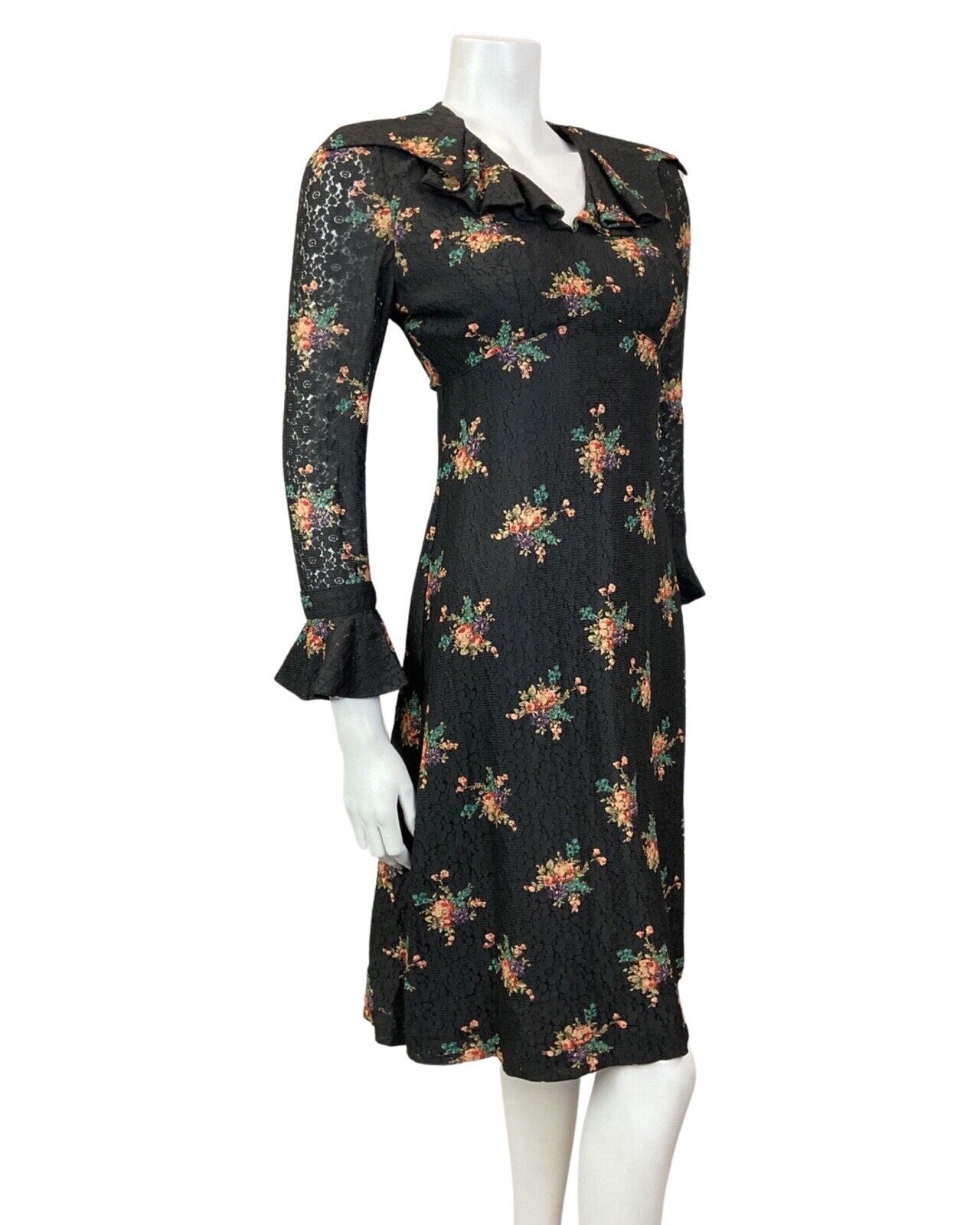 VINTAGE 60s 70s BLACK GREEN LILAC BOUQUET FLORAL LACE RUFFLE SHORT DRESS 8