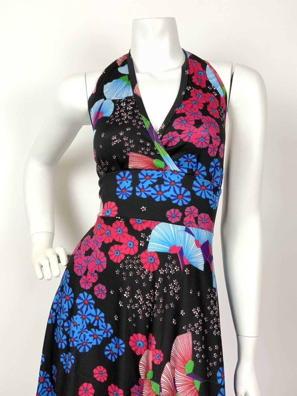 VINTAGE 60s 70s BLACK BLUE PINK JAPANESE FLORAL HALTER SUMMER MAXI DRESS 8 10