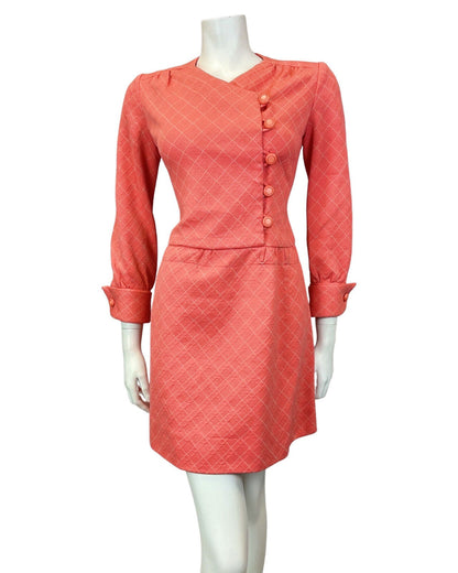 VINTAGE 60s 70s SALMON PINK WHITE GRID CHECKED MOD SCOOTER SHIFT DRESS 8