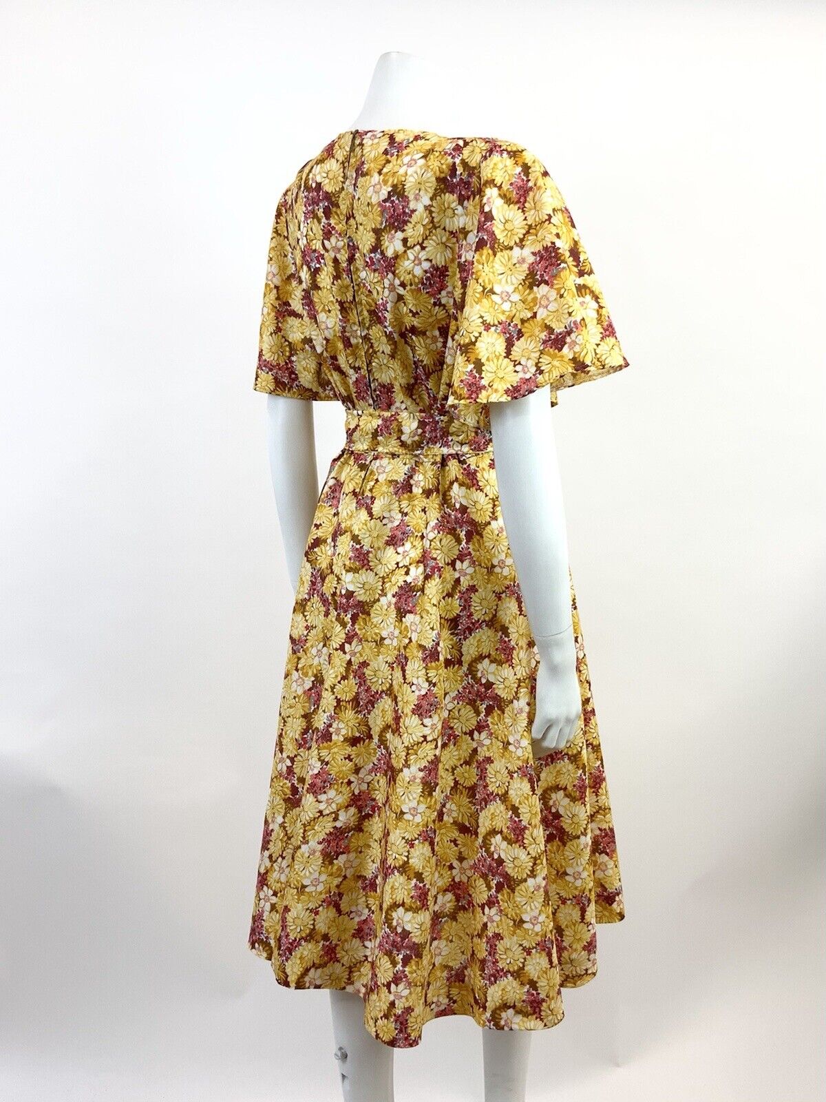 VTG 60s 70s YELLOW RED BROWN FLORAL PSYCHEDELIC BELL SLEEVE SWING DRESS 10 12