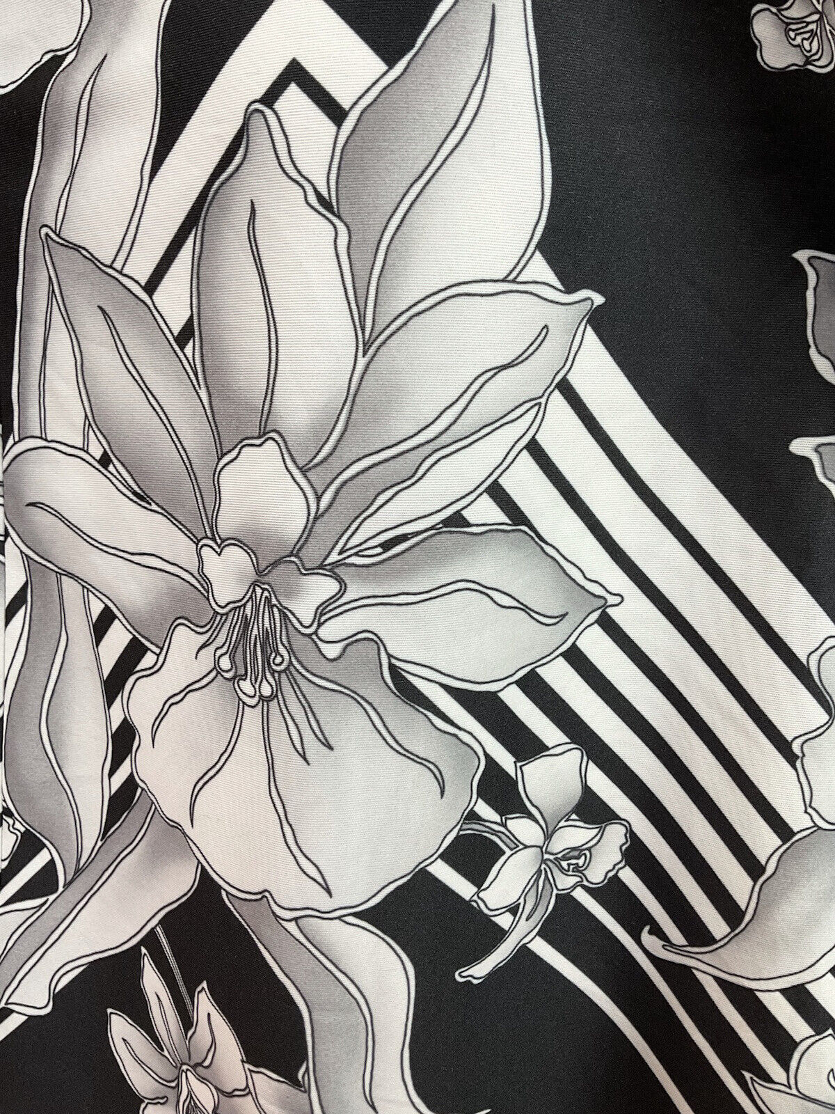 VINTAGE 60s 70s BLACK WHITE GREY FLORAL LILY ROSE SHIRT SWING DRESS 10