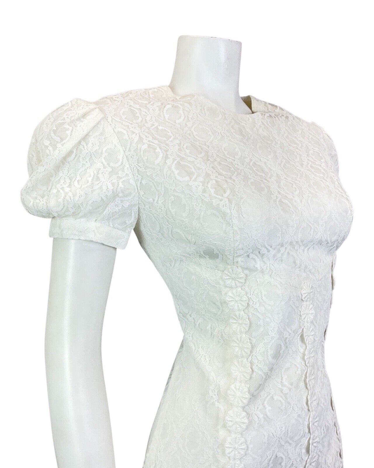 VINTAGE 60s 70s WHITE FLORAL ROSE LACE MOD PUFF SLEEVE SHORT DRESS 8 10
