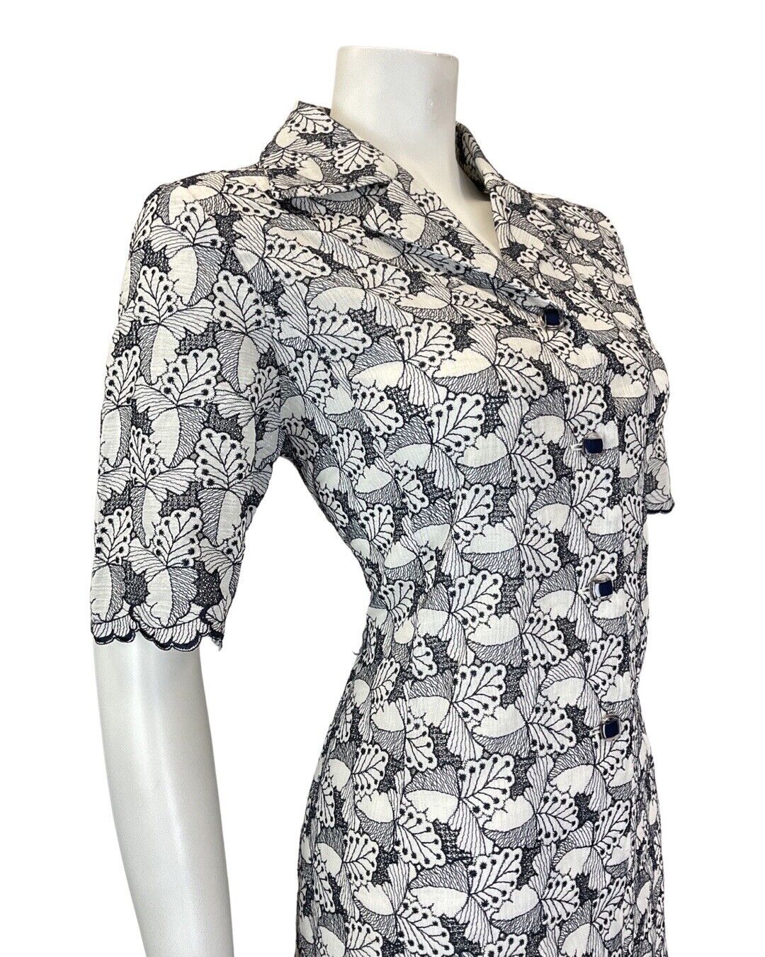VINTAGE 60s 70s BLACK WHITE EMBROIDERED LEAFY FLORAL MOD SHIRT DRESS 12 14