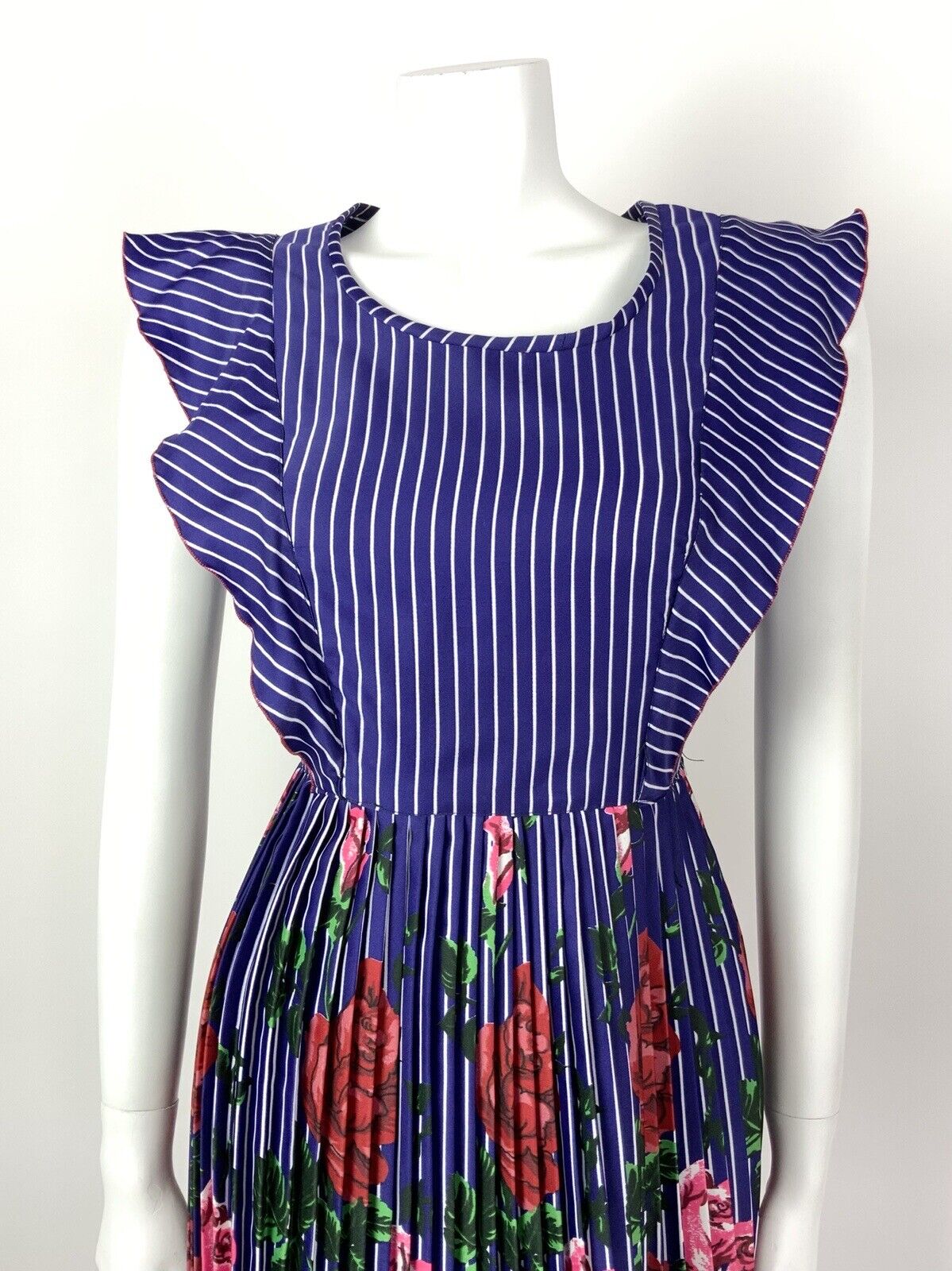 VTG 60s 70s BLUE WHITE RED PINK PIN STRIPE FLORAL ROSE PLEATED PRAIRIE DRESS 10