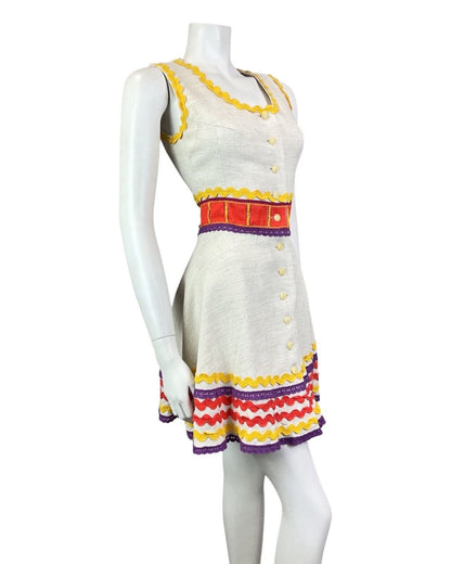 VINTAGE 60s CREAM RED YELLOW RIC-RAC CROCHETED LUCIE LINDEN MOD SWING DRESS 8