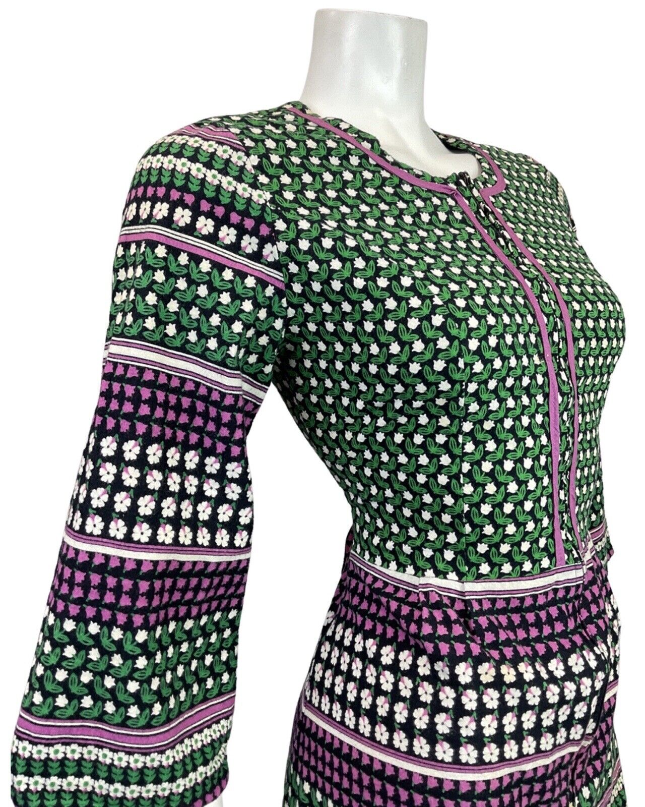 VINTAGE 60s 70s BLACK GREEN PURPLE DAISY FLORAL BELL SLEEVE MOD DRESS 10