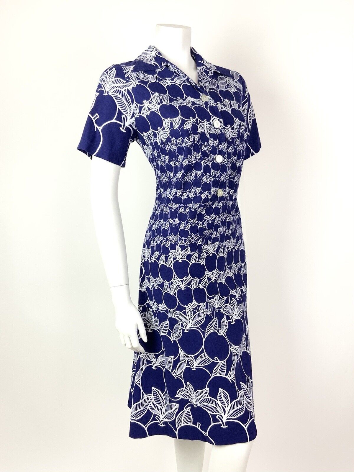 VINTAGE 60s 70s NAVY BLUE WHITE FRUITY APPLE DAGGER COLLAR SHIRT DRESS 10 12