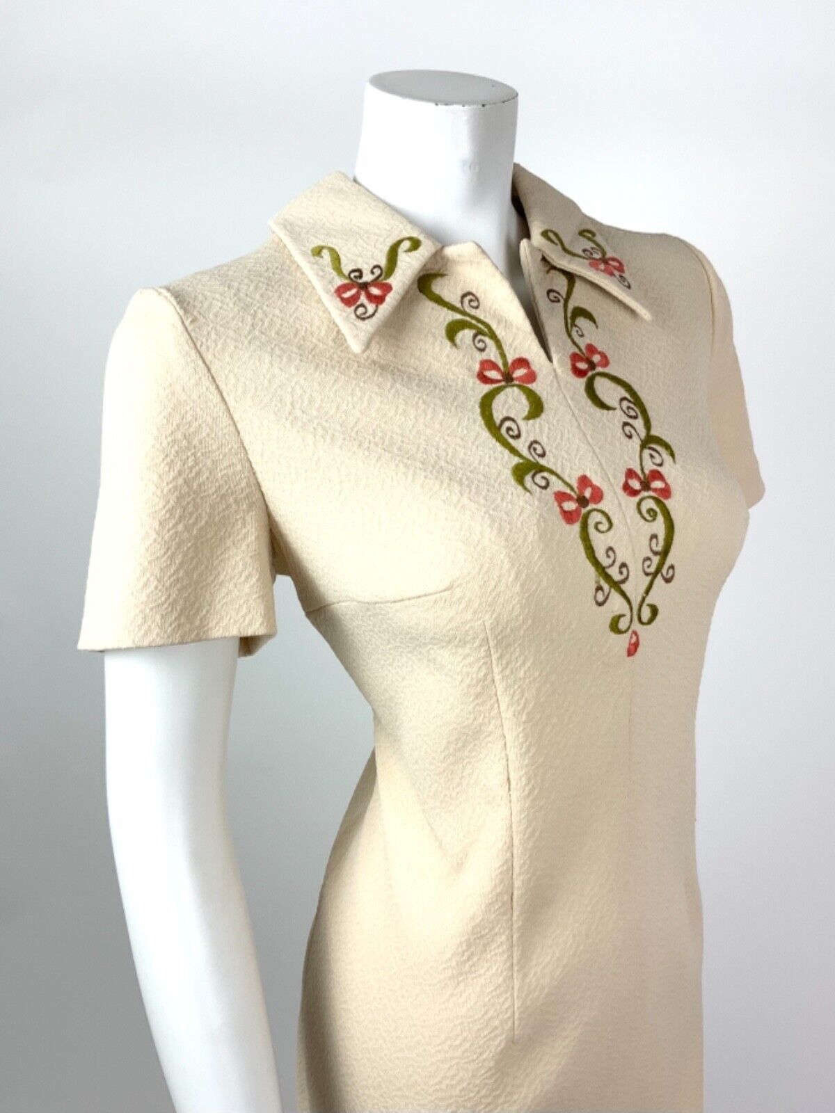 VTG 60s 70s CREAM GREEN RED BROWN SWIRL EMBROIDERED DAGGER COLLAR DRESS 12 14