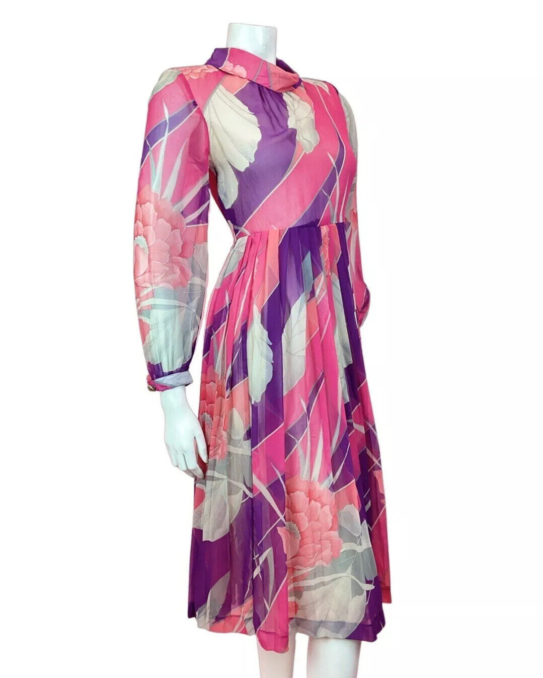 VINTAGE 60s 70s PINK PURPLE SILVER FLORAL LEAFY SHEER PLEATED SWING SILK DRESS 8