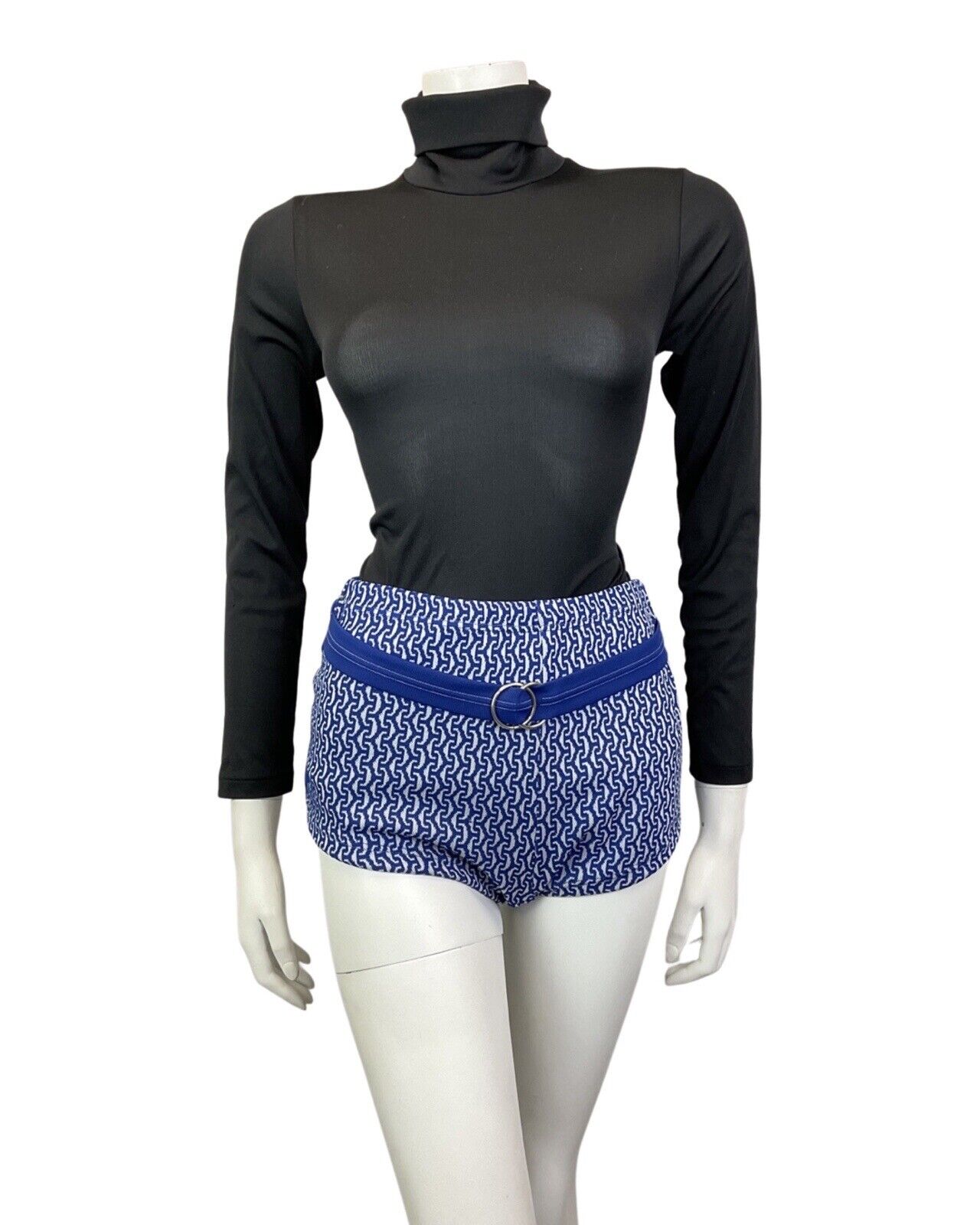 VINTAGE 60s 70s BLUE WHITE GEOMETRIC BELTED MOD HIGH-WAISTED SWIM SHORTS 8 10