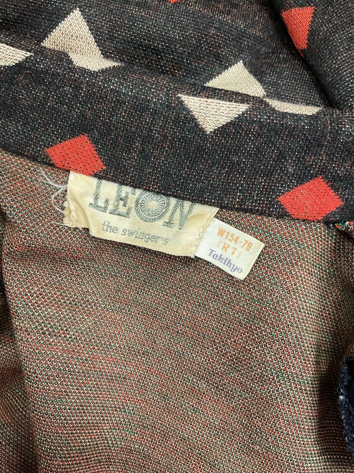 VINTAGE 60s 70s BLACK RED BEIGE DIAMOND GEOMETRIC DAGGER SHIRT DRESS 4