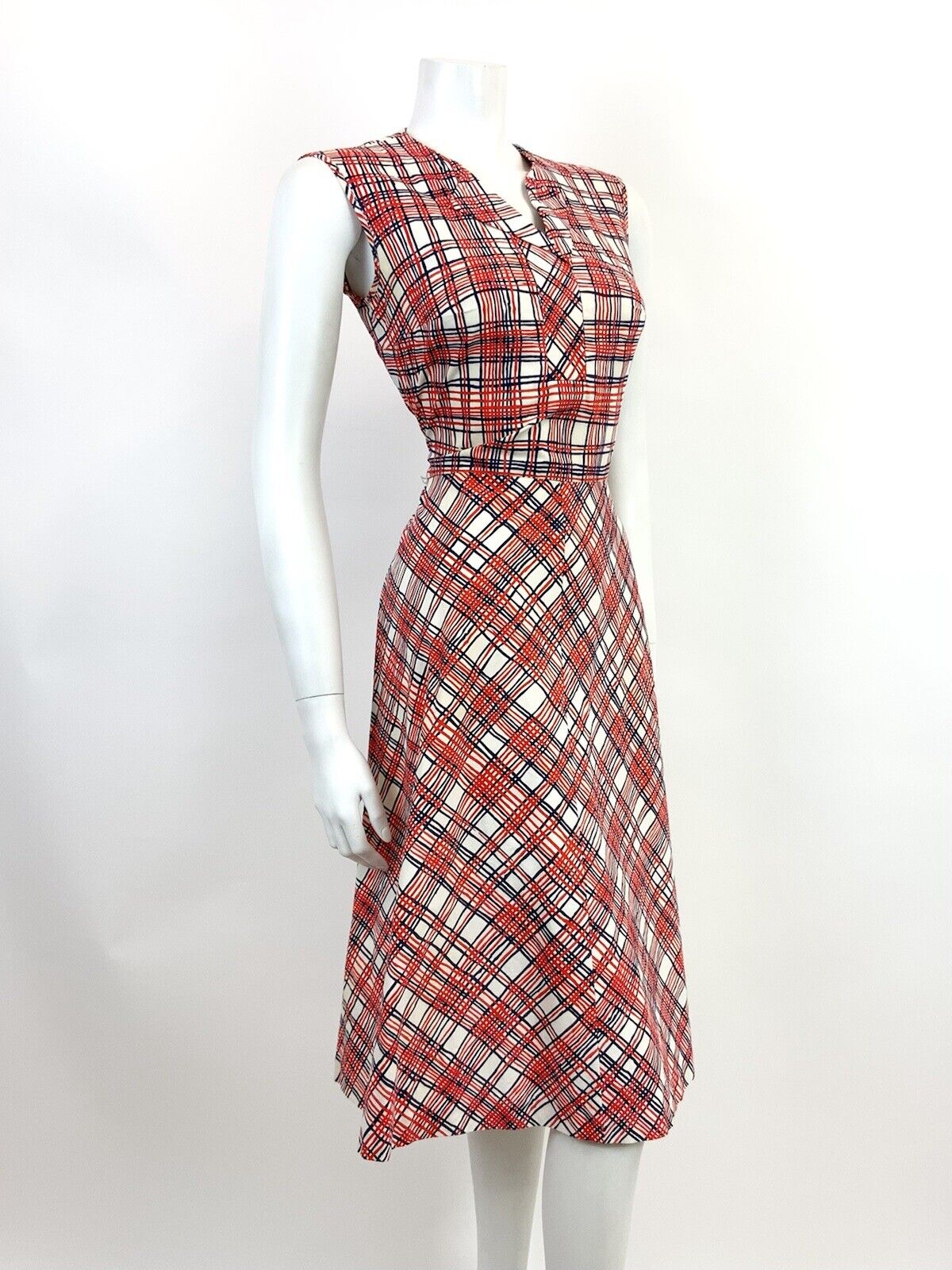 VINTAGE 60s 70s WHITE RED BLUE CHCKED PLAID MOD SLEEVELESS SHIRT DRESS 12 14