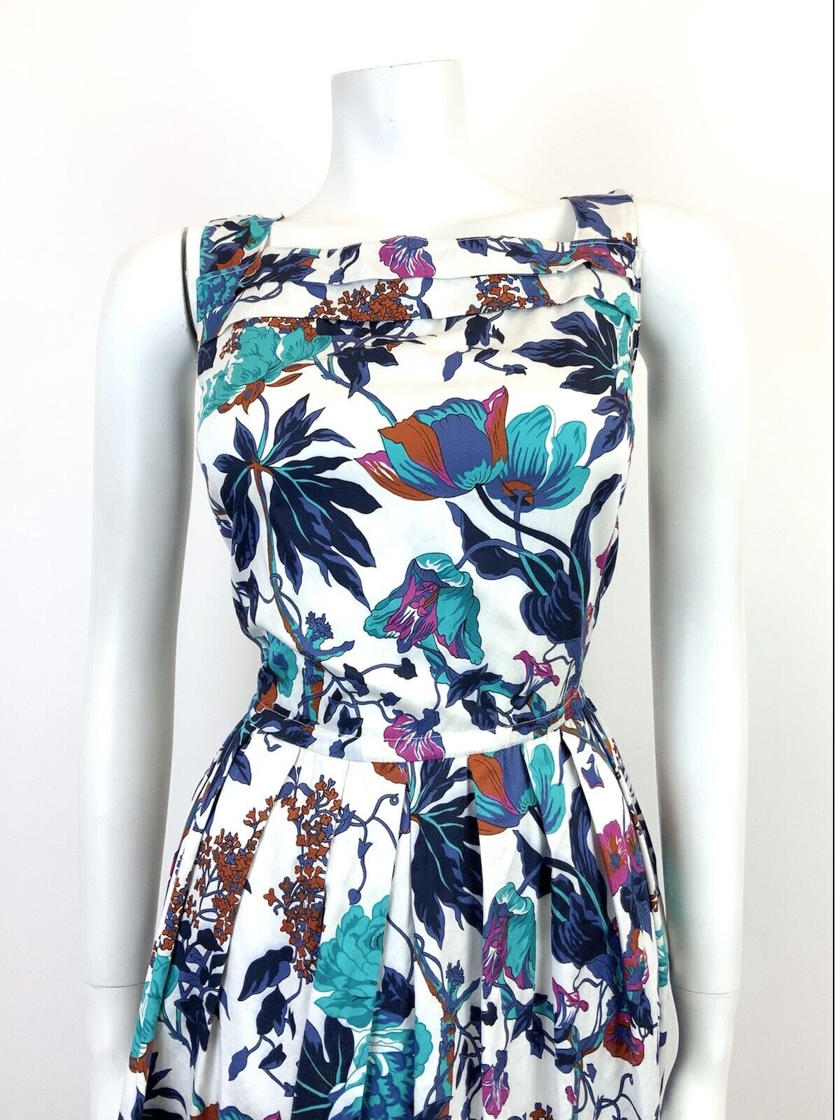 VINTAGE 60s 70s WHITE BLUE BROWN FLORAL SLEEVELESS SWING SUMMER DRESS 10 12