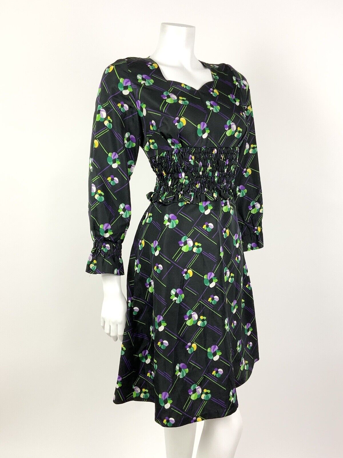 VINTAGE 60s 70s BLACK PURPLE GREEN CHECKED FLORAL SHIRRED SWEETHEART DRESS 10