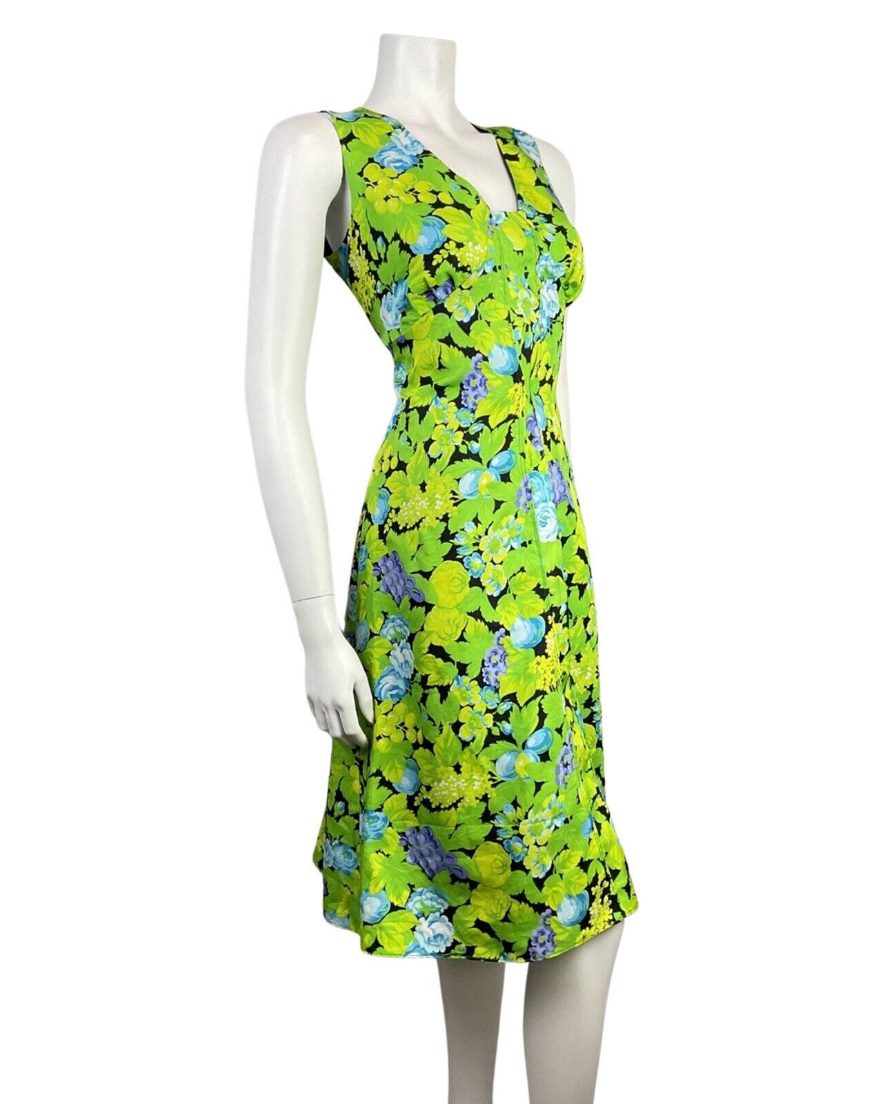 VINTAGE 60s 70s GREEN BLACK BLUE FLORAL GRAPES SLEEVELESS SUMMER DRESS 10 12