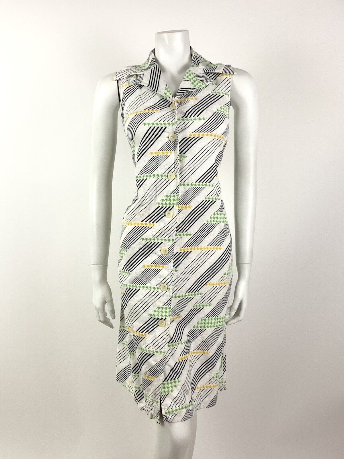 VINTAGE 60s 70s WHITE BLACK GREEN STRIPED HOUNDSTOOTH MOD DAGGER SHIRT DRESS 10