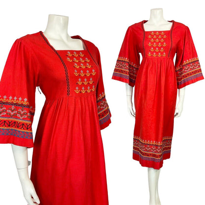 VTG 60S 70S RED BLACK YELLOW HIPPY BOHO CROSS STITCH EMBROIDERED SMOCK DRESS 10