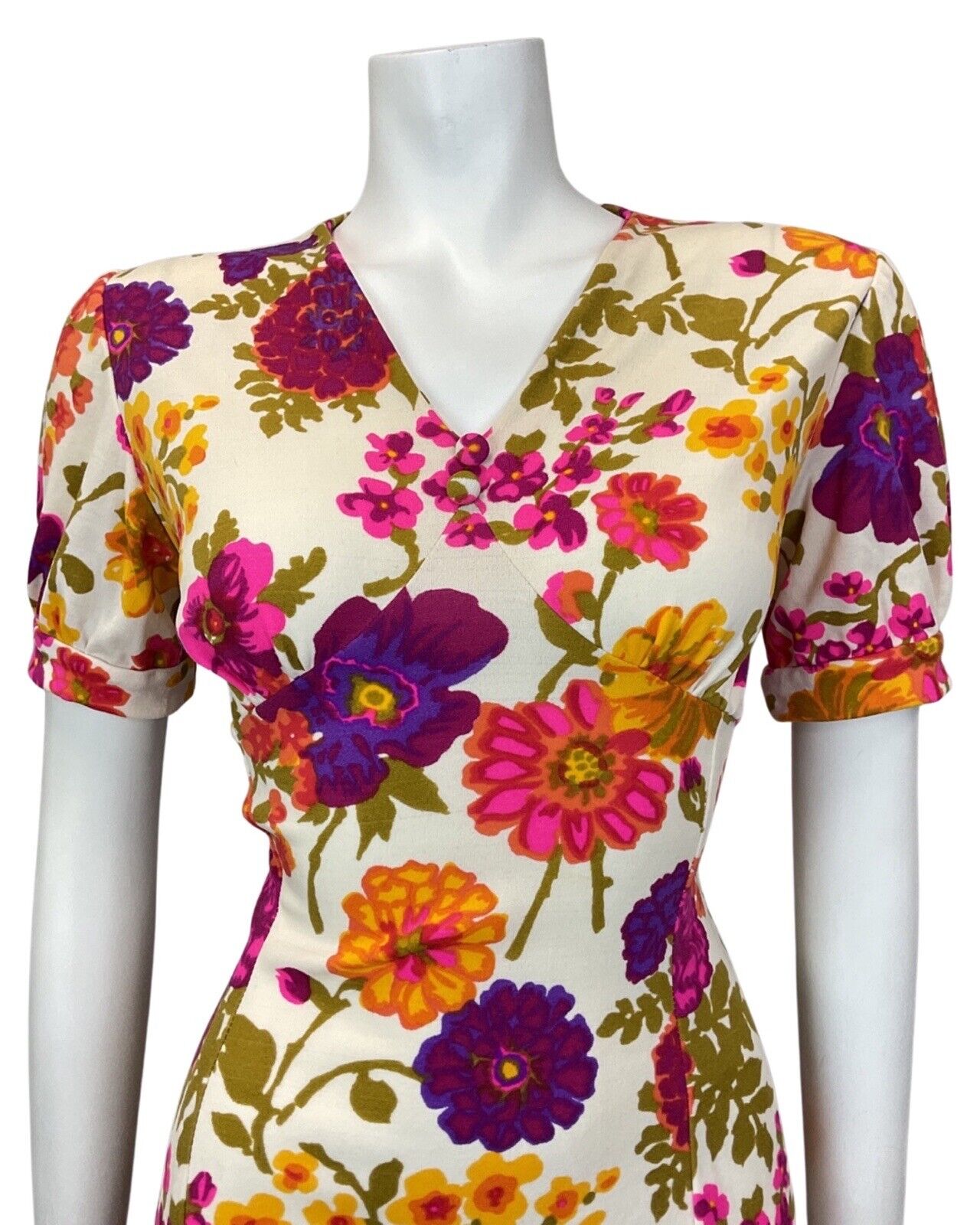 VINTAGE 60s 70s WHITE PURPLE PINK YELLOW GARDEN FLORAL FITTED SWING DRESS 12 14