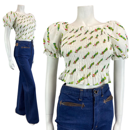 VINTAGE 60s 70s WHITE GREEN RED HOUSE TREE BOHO PRAIRIE SHIRRED BLOUSE TOP 6 8