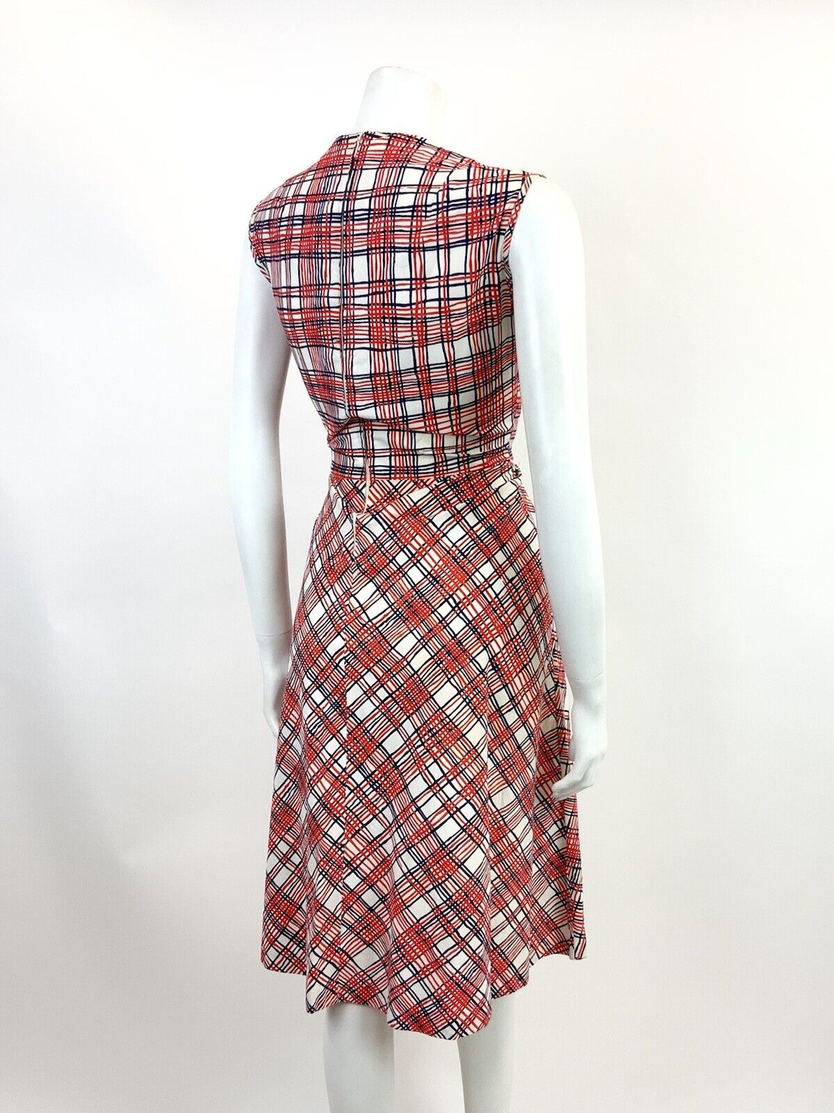VINTAGE 60s 70s WHITE RED BLUE CHCKED PLAID MOD SLEEVELESS SHIRT DRESS 12 14