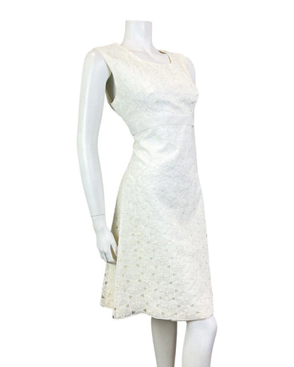 VINTAGE 60s 70s WHITE EMBROIDERED CIRCLE FLORAL CUT-WORK VERA MONT DRESS 12