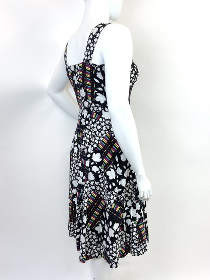 VINTAGE 60s 70s BLACK WHITE RED PURPLE LEAFY FLORAL SLEEVELESS SWING DRESS 16