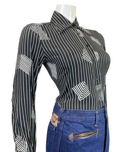 VINTAGE 60s 70s BLACK WHITE PINSTRIPE OP-ART GEOMETRIC MOD DAGGER SHIRT 8
