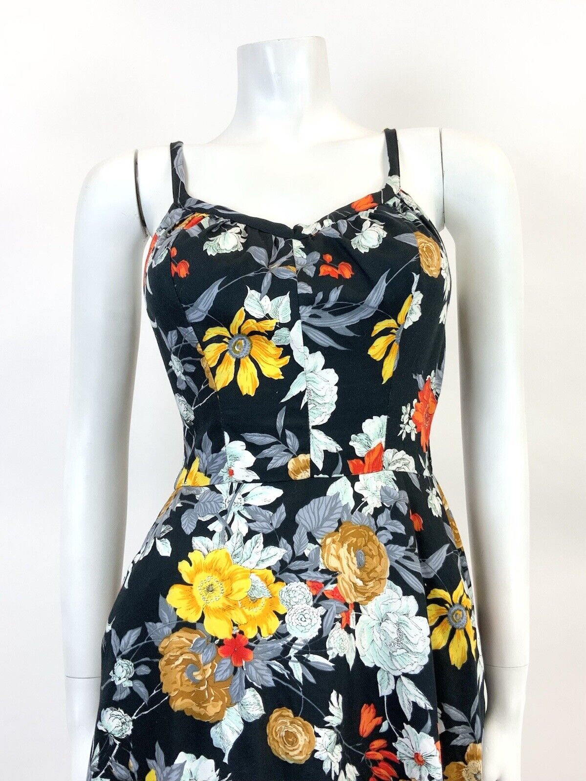VTG 60s 70s BLACK GREY RED YELLOW FLORAL STRAPPY SUMMER SUN-DRESS 8 10