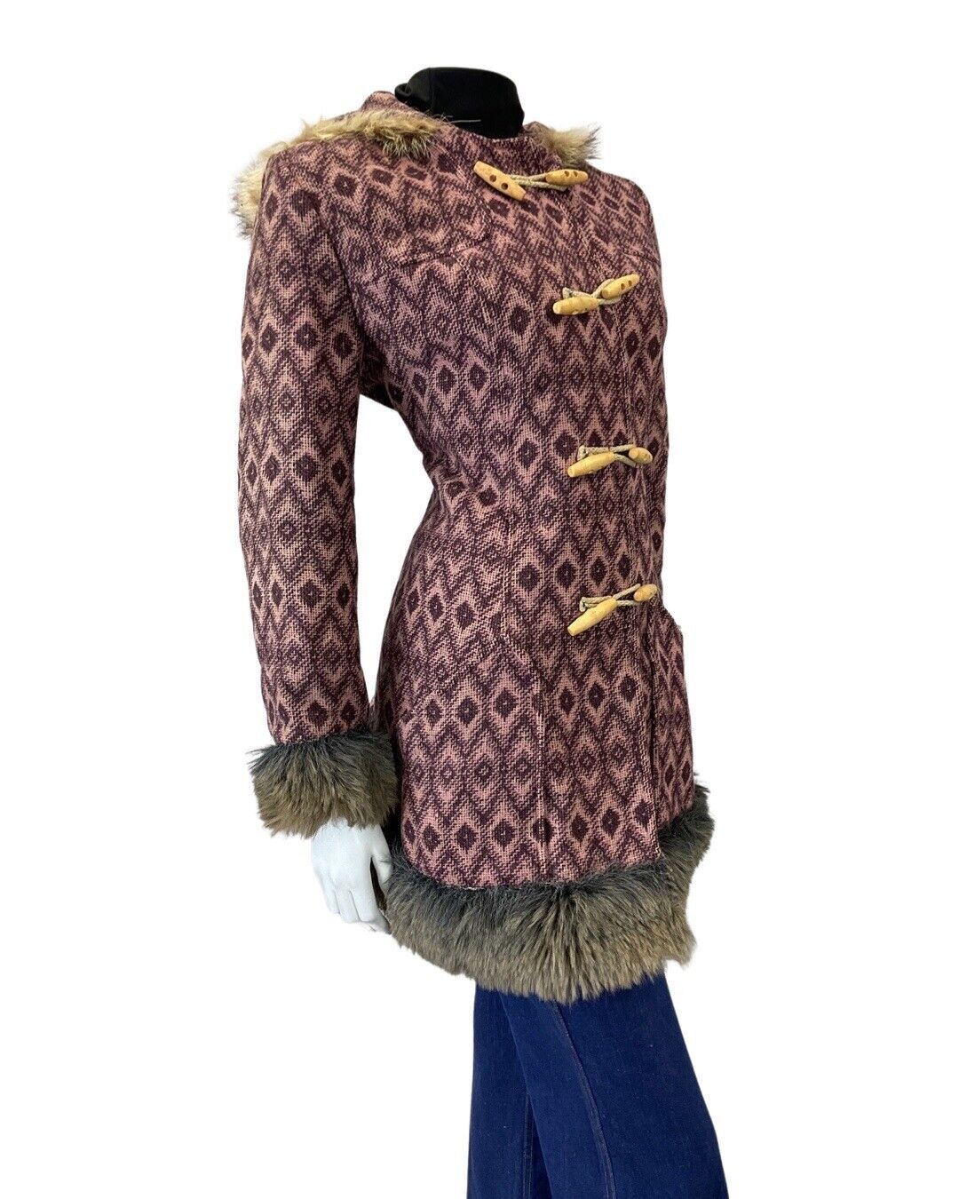 VINTAGE 60s 70s PURPLE PINK IKAT GEOMETRIC TOGGLE HOODED MOD WOOL COAT 14 16