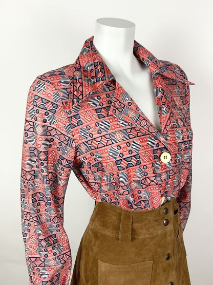 VINTAGE 60s 70s RED BLUE WHITE GEOMETRIC MOD DAGGER COLLAR SHIRT BLOUSE 16 18