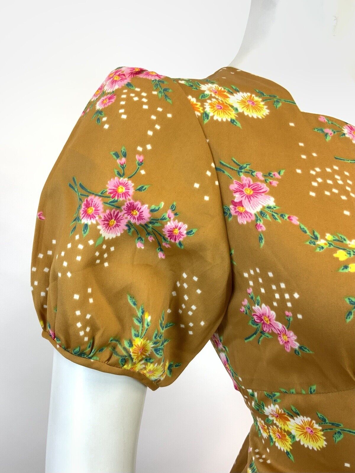 VTG 60s 70s GOLDEN BROWN  TAN GREEN PINK FLORAL DOTTY PUFF SLEEVE TEA DRESS 10