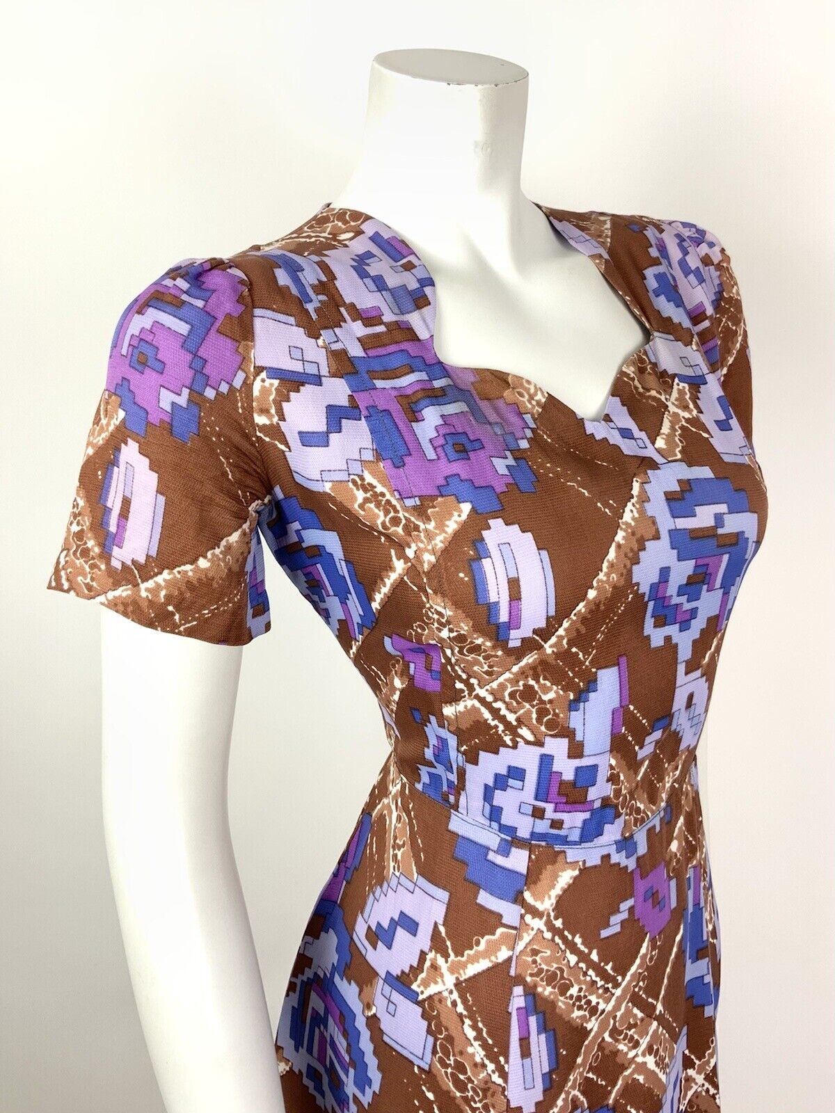 VINTAGE 60s 70s BROWN BLUE PURPLE CHECKED PIXEL FLORAL PSYCHEDELIC DRESS 12 14