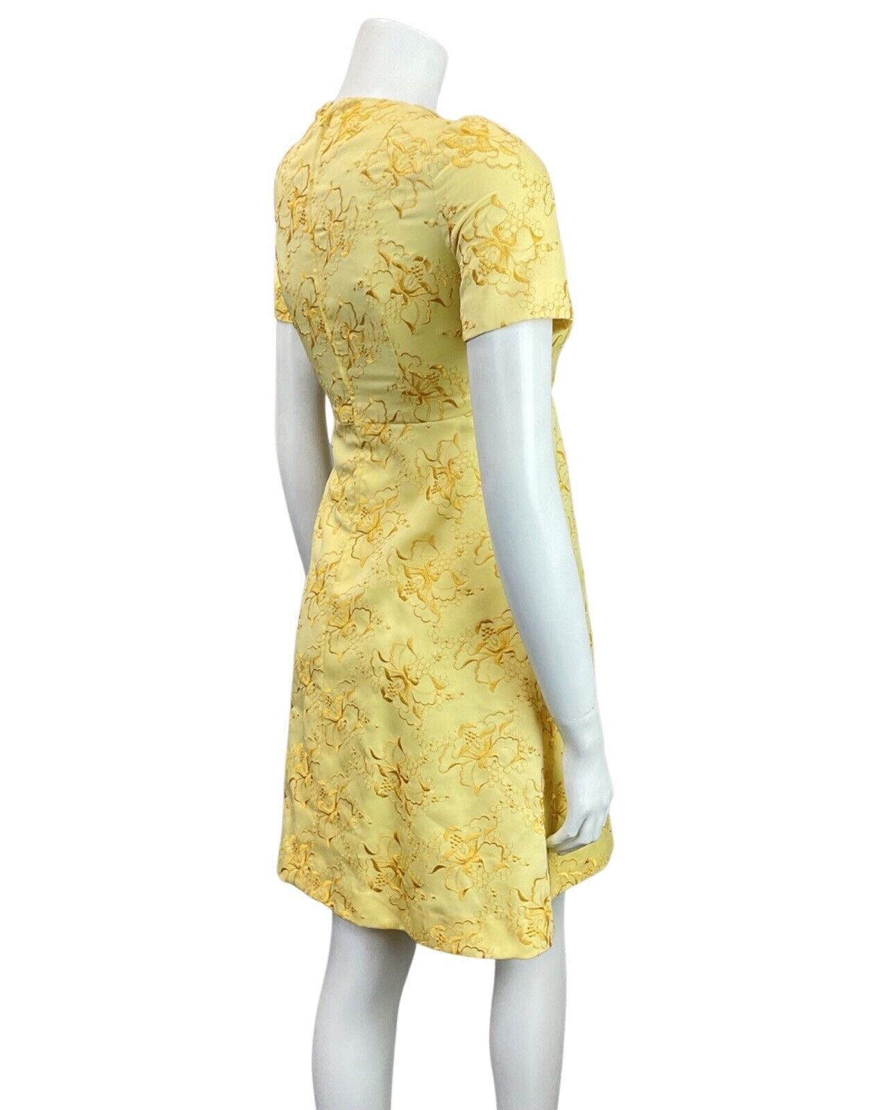 VINTAGE 60s 70s SOFT YELLOW FLORAL EMBROIDERED MOD SHORT DRESS 8