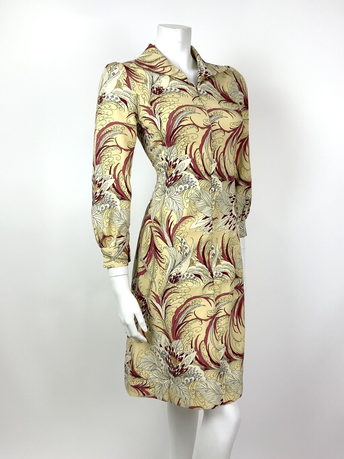 VINTAGE 60s 70s CREAM RED WHITE FLORAL FEATHER SWIRL SHIRT DRESS 8 10