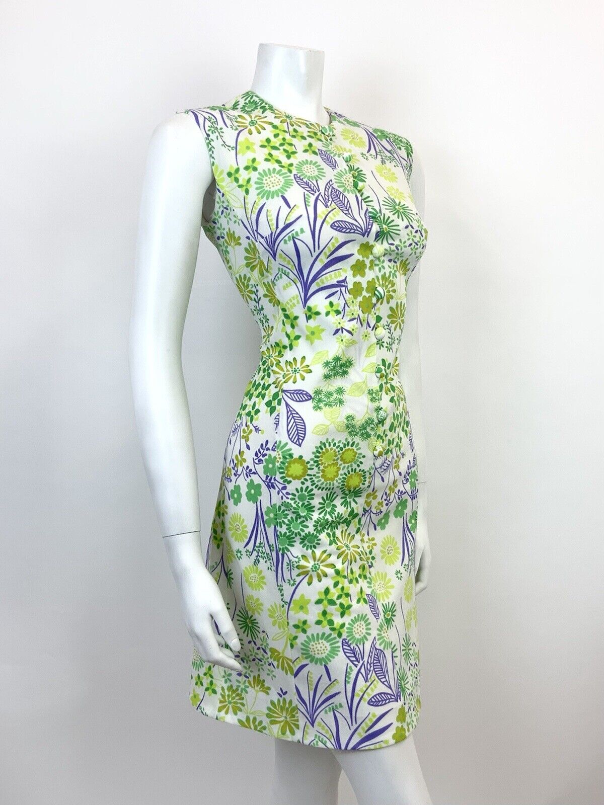 VINTAGE 60s 70s WHITE GREEN PURPLE FLORAL PSYCHEDELIC SLEEVELESS DRESS 10 12