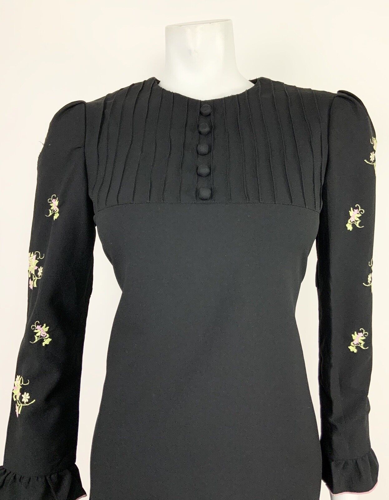 VINTAGE 60s 70s BLACK PINK LIME MINT GREEN FLORAL EMBROIDERY RUFFLE DRESS 8 10