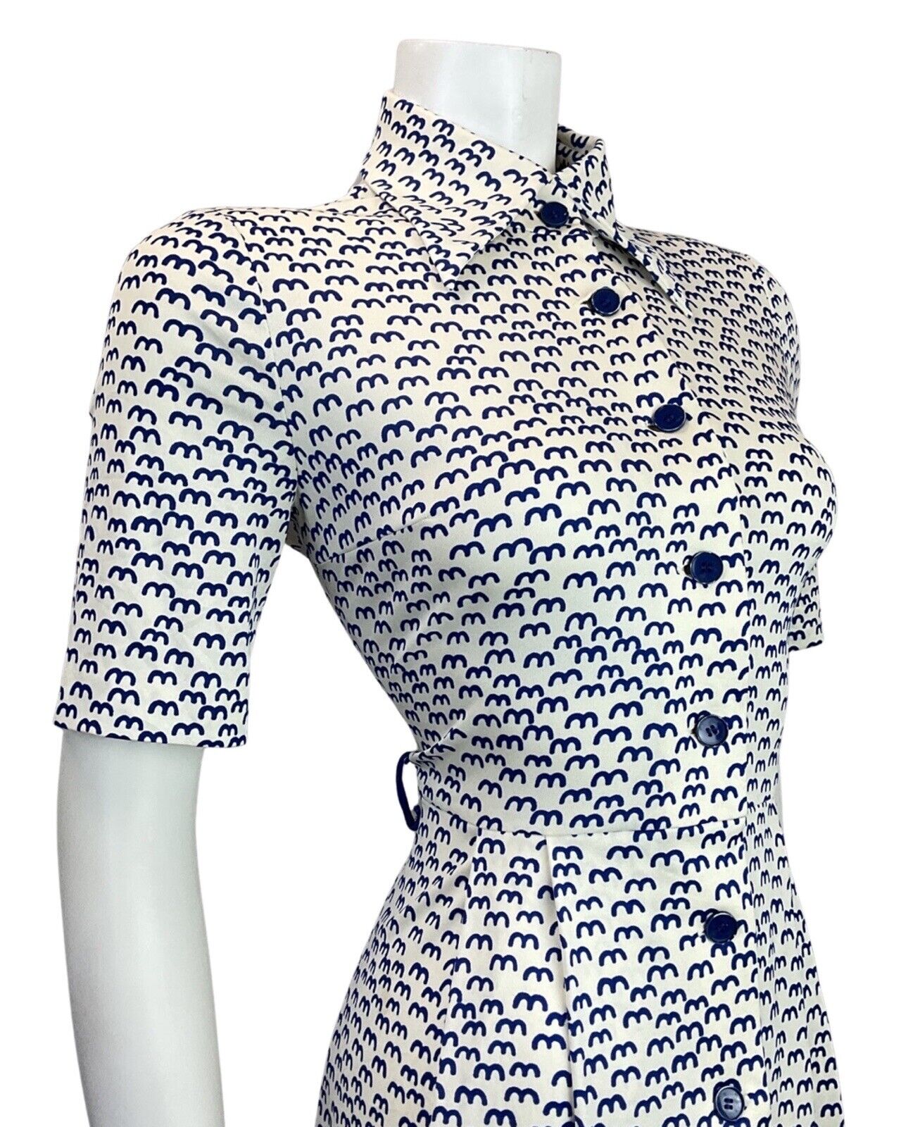VINTAGE 60s 70s STYLE WHITE BLUE WAVY MOD DAGGER COLLAR SHIRT DRESS 8 10