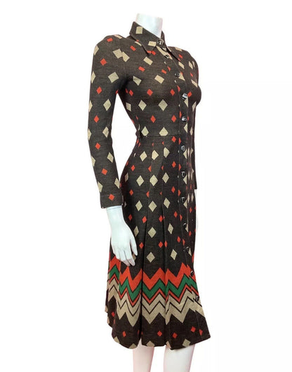 VINTAGE 60s 70s BLACK RED BEIGE DIAMOND GEOMETRIC DAGGER SHIRT DRESS 4