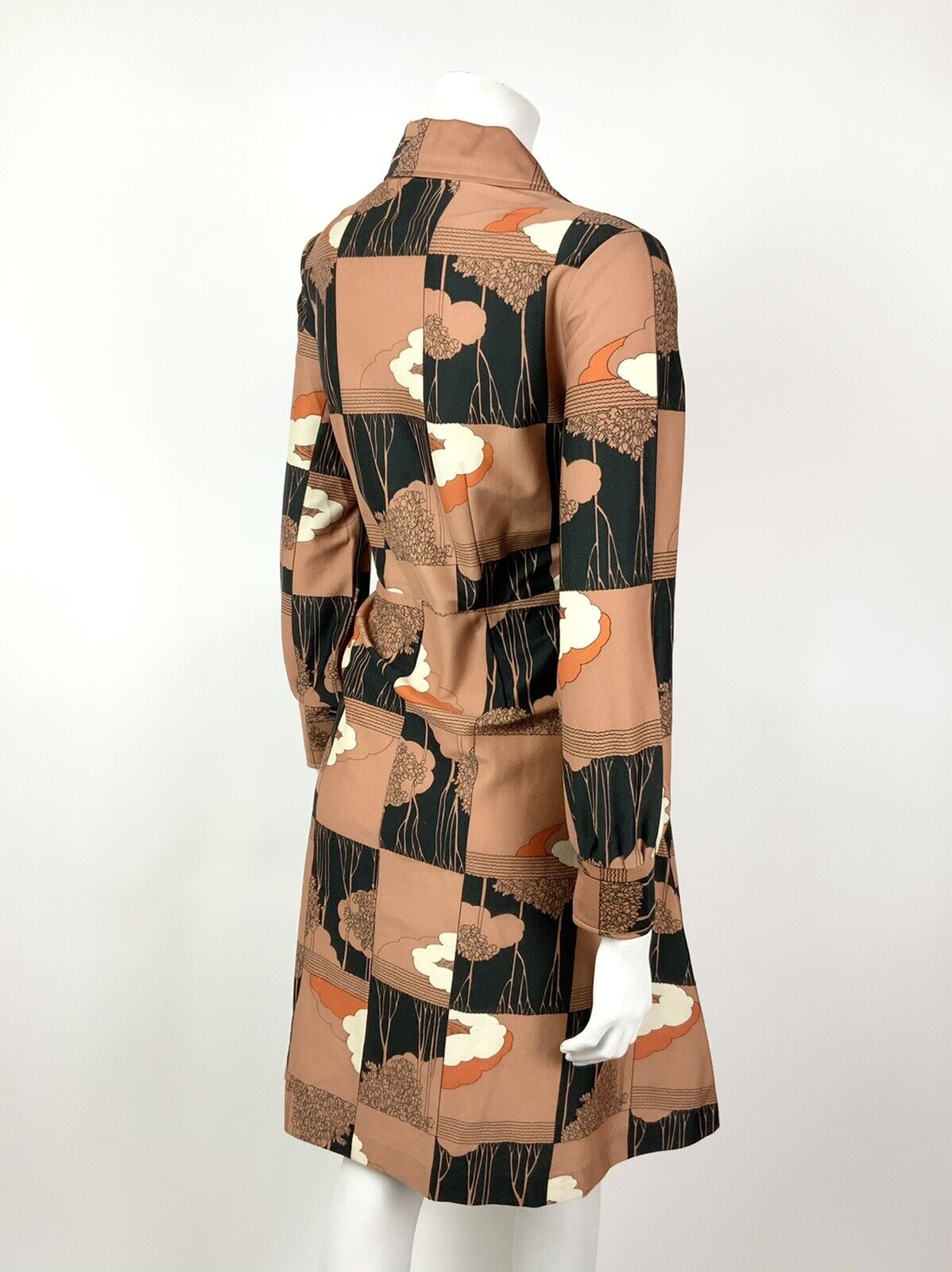 VINTAGE 60s 70s BROWN BLACK WHITE ORANGE TREE LEAF SQUARE DAGGER SHIRT DRESS 14