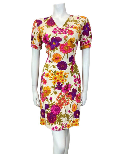 VINTAGE 60s 70s WHITE PURPLE PINK YELLOW GARDEN FLORAL FITTED SWING DRESS 12 14